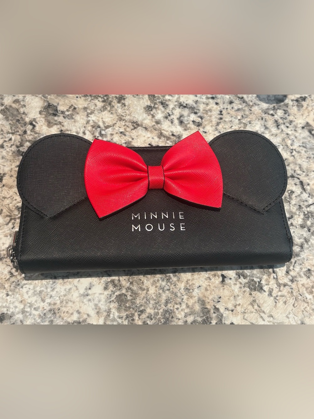 Loungefly Minnie Mouse Clutch Wallet